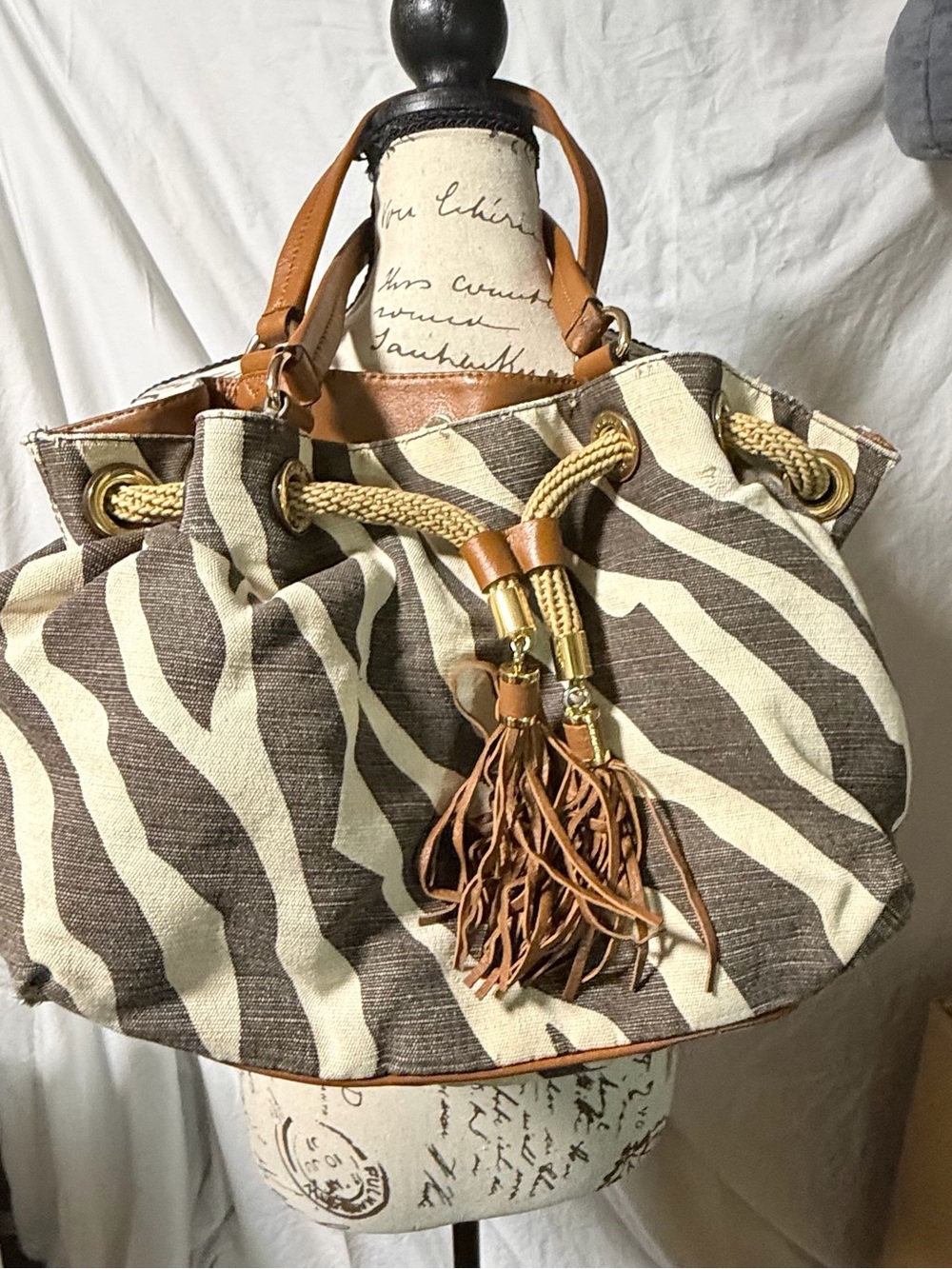 Michael Kors Zebra Print Canvas Drawstring Tote Bag with Rope & Leather Tassel - Picture 1 of 4